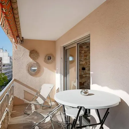 Centre-les Floralies T3/clim/garage/balcon By Hc Hyeres