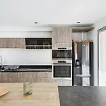 Centre-les Floralies T3/clim/garage/balcon By Hc Lejlighed *