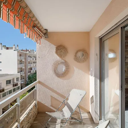 Centre-les Floralies T3/clim/garage/balcon By Hc شقة *
