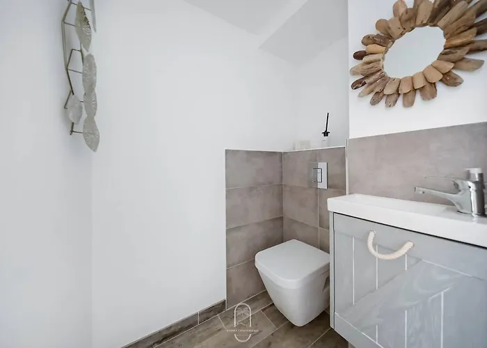 Centre-les Floralies T3/clim/garage/balcon By Hc Lejlighed Hyères