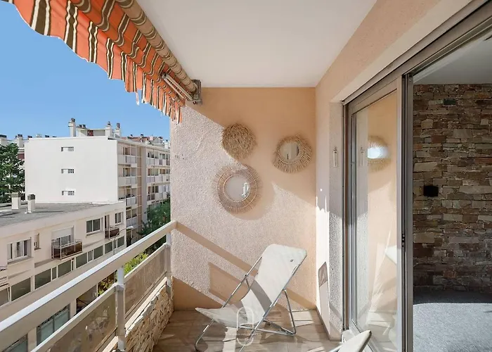 Centre-les Floralies T3/clim/garage/balcon By Hc Lejlighed *