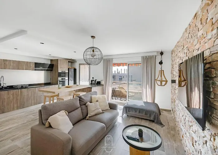 Lejlighed Centre-les Floralies T3/clim/garage/balcon By Hc